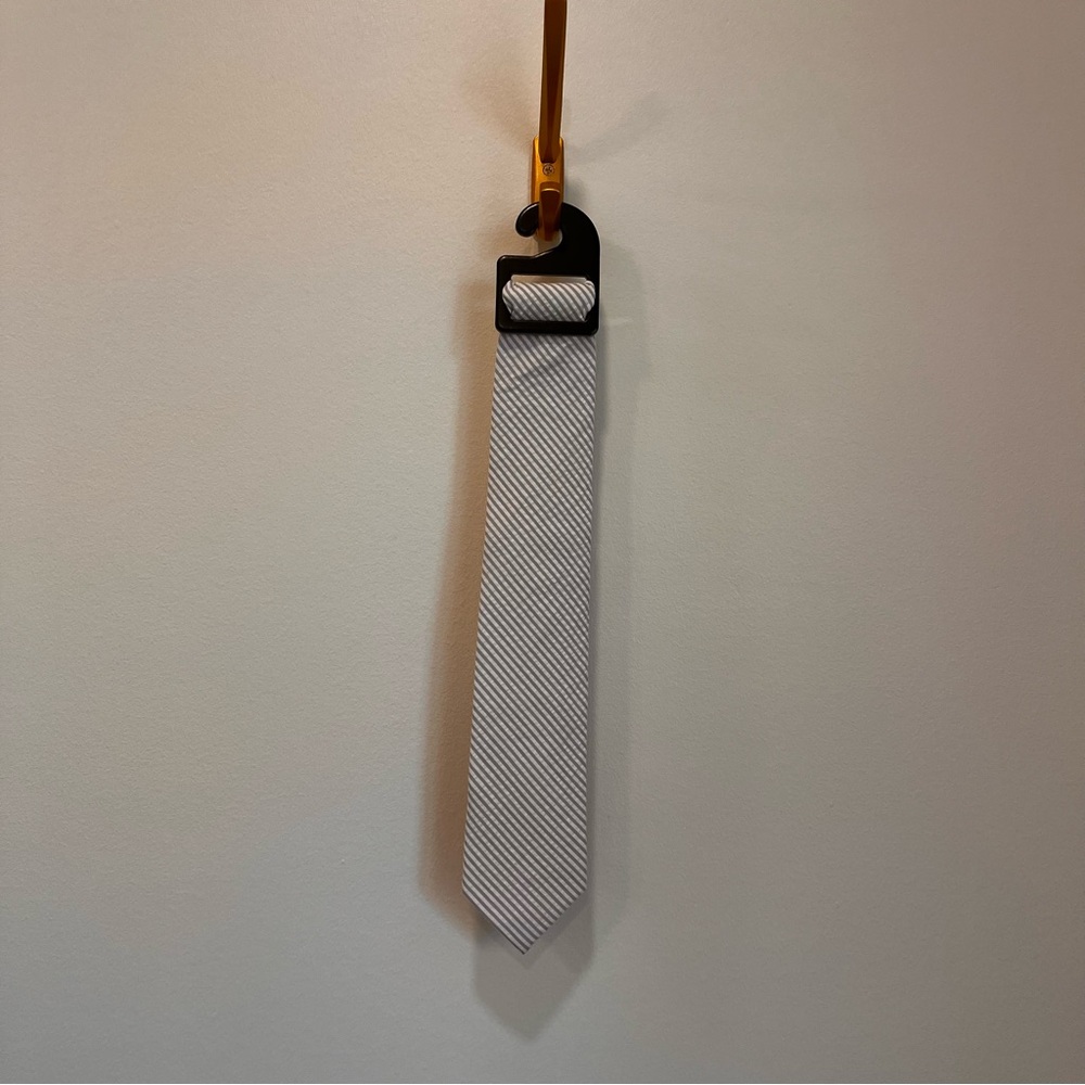 J. CREW Mens Tie Gray‎ WHITE STRIPED Sear Sucker Cotton Skinny NWT BZ270 3inch